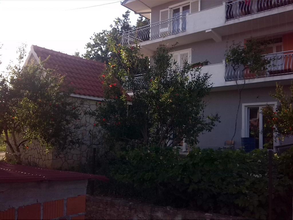 Apartments Mima Kaštela Eksteriør billede